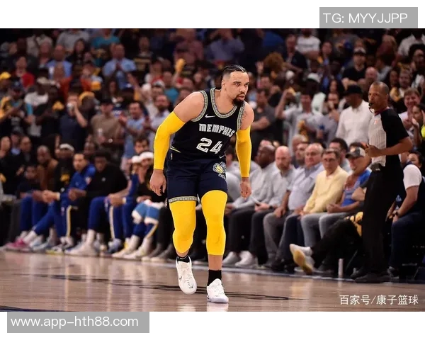 布鲁斯布朗直言新规影响狄龙防守方式三分球犯规成焦点