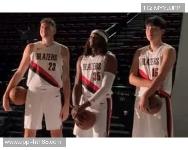 杨瀚森分享克里斯哥哥的努力生活每天早起一小时自学英语与妻子视频通话