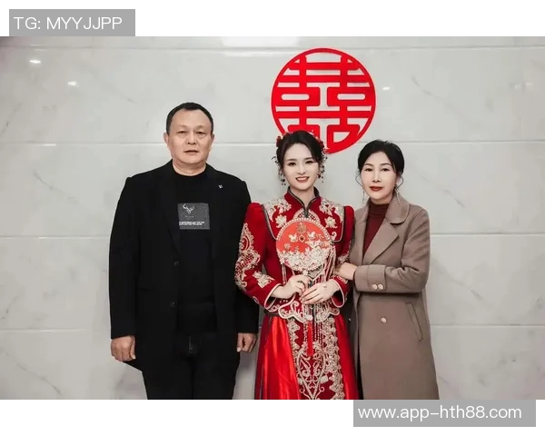 新婚快乐多库社交媒体分享与未婚妻甜蜜合照宣布今日盛大婚礼