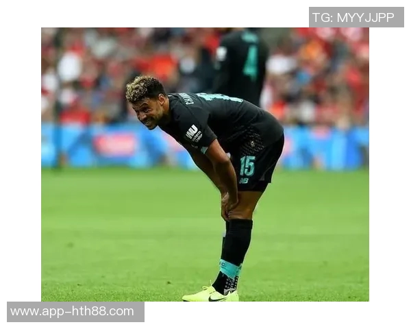 鹈鹕队申请裁掉锋线球员舒马特季前赛表现不佳引发关注