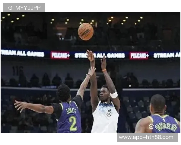 华子生涯得分超越锡安引发热议两位球员成就对比引人关注